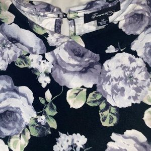 Size small floral print mini dress with collar